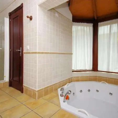 Con 2 Dormitorios Y Piscina Privada * Corralejo