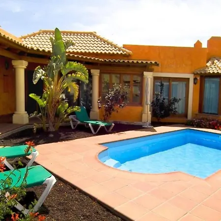 Willa Con 2 Dormitorios Y Piscina Privada